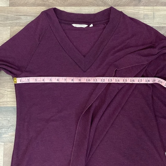 Soft Surroundings Long Sleeve V Neck Asymmetrical Sweater Size S - Picture 11 of 13